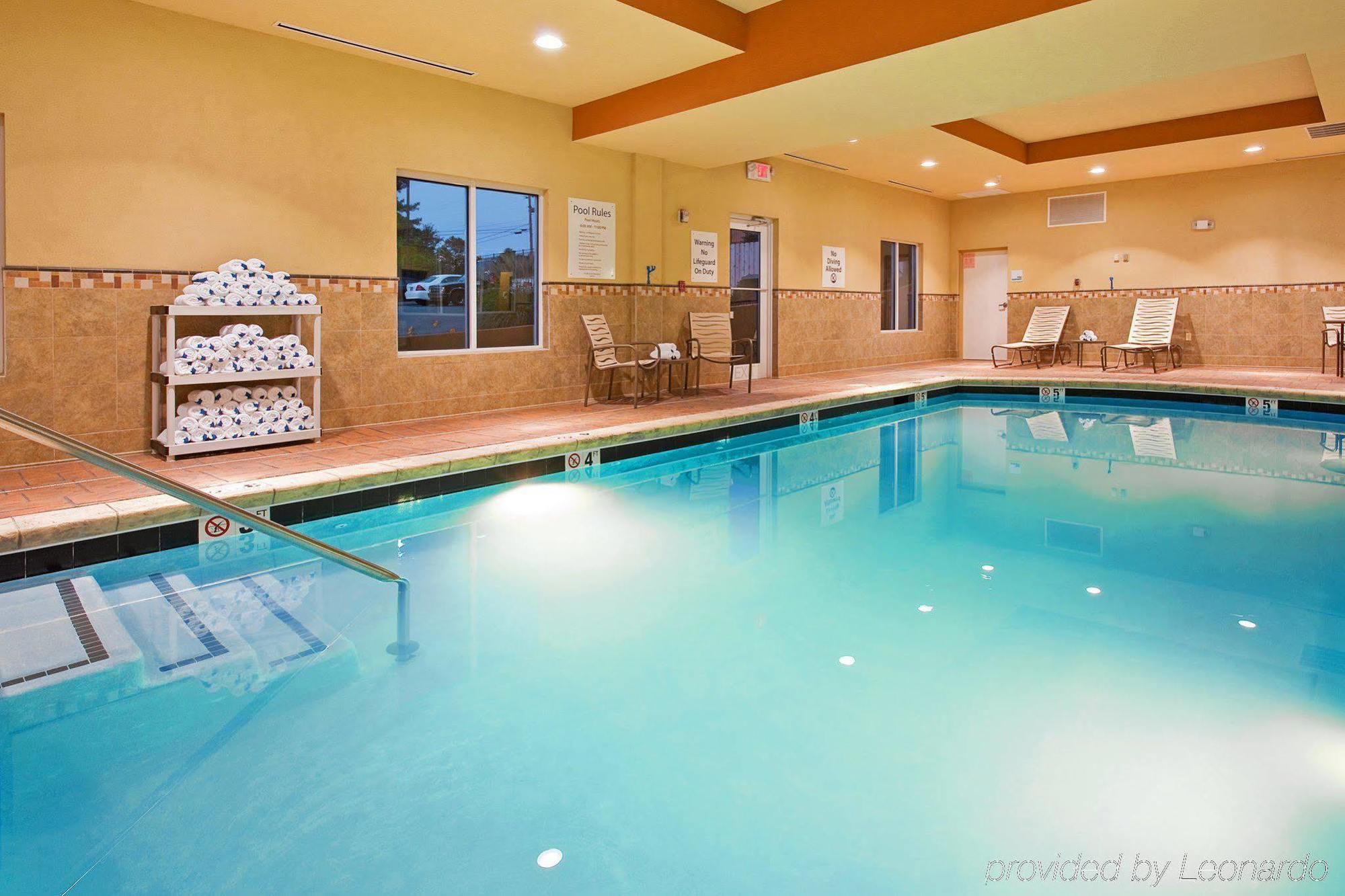 Holiday Inn Express Hotel & Suites Chattanooga Downtown By Ihg Екстер'єр фото