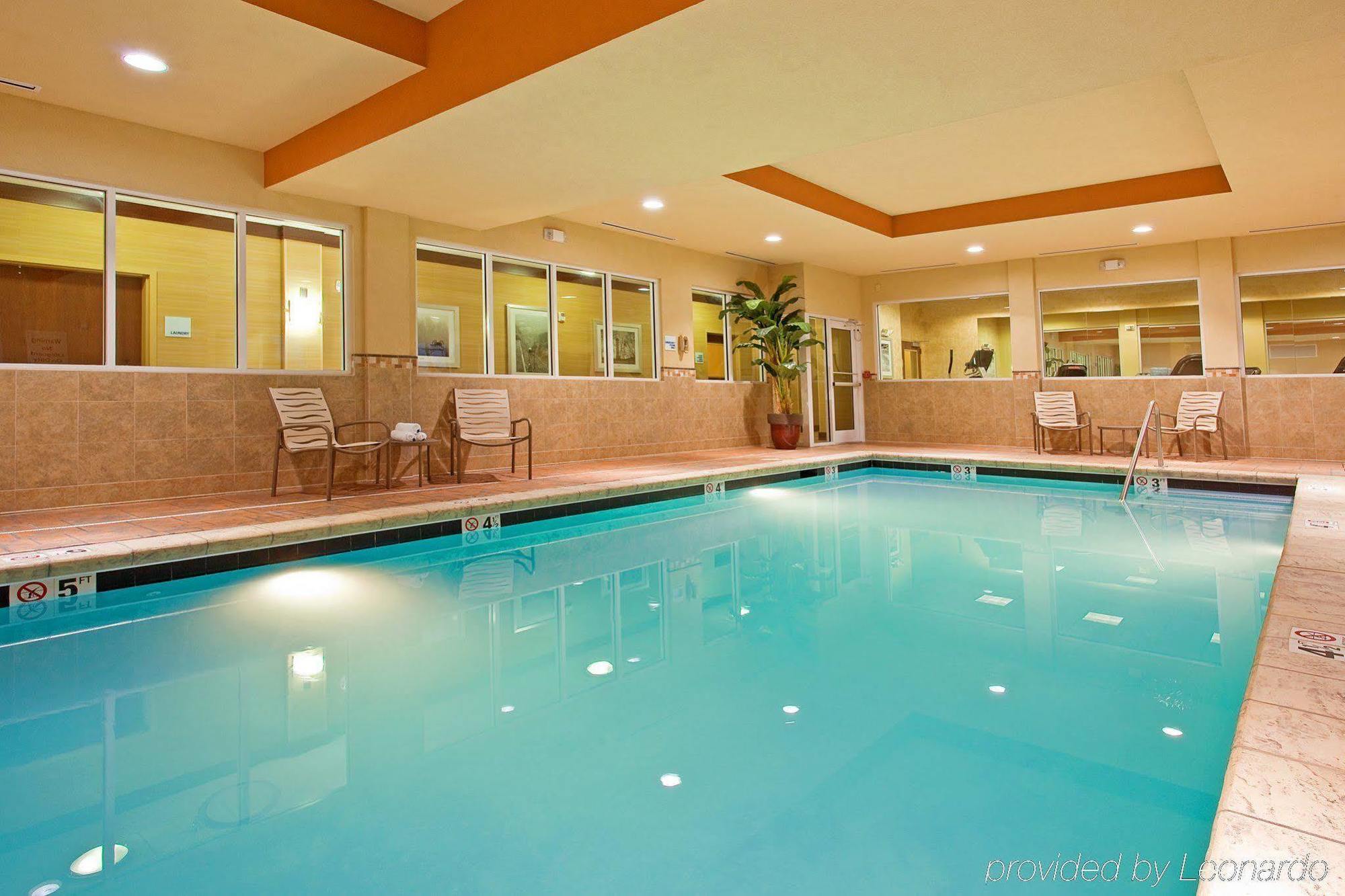 Holiday Inn Express Hotel & Suites Chattanooga Downtown By Ihg Екстер'єр фото